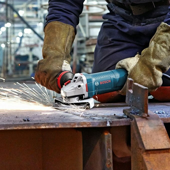 Bosch AG50-11VSPD Paddle Switch Grinder Review